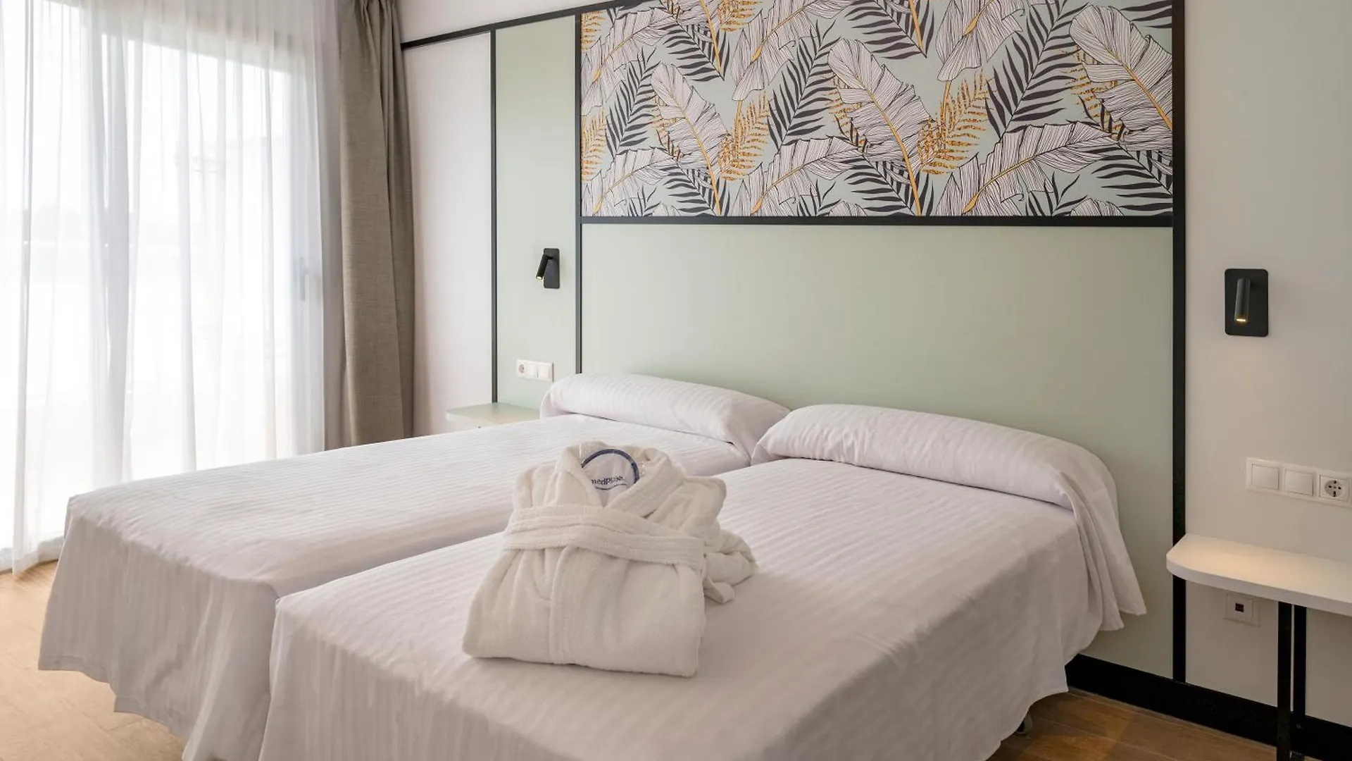 Medplaya Hotel Calypso Salou España